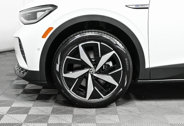 new 2025 Volkswagen ID.4 car, priced at $57,706