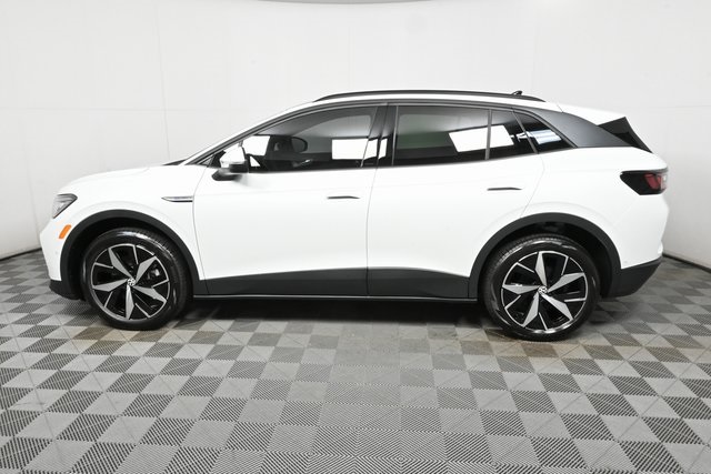 new 2025 Volkswagen ID.4 car, priced at $57,706
