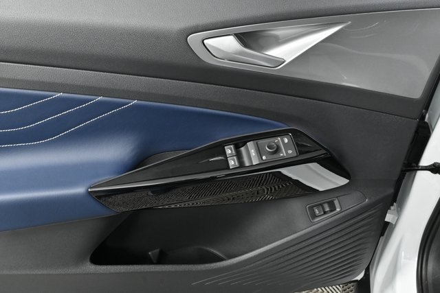 new 2025 Volkswagen ID.4 car, priced at $57,706