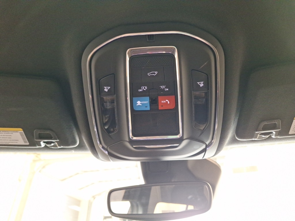 used 2023 Jeep Grand Cherokee car, priced at $31,800