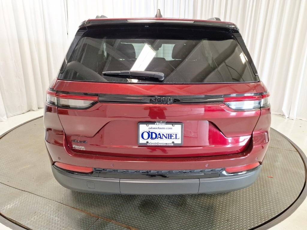 used 2023 Jeep Grand Cherokee car, priced at $31,800