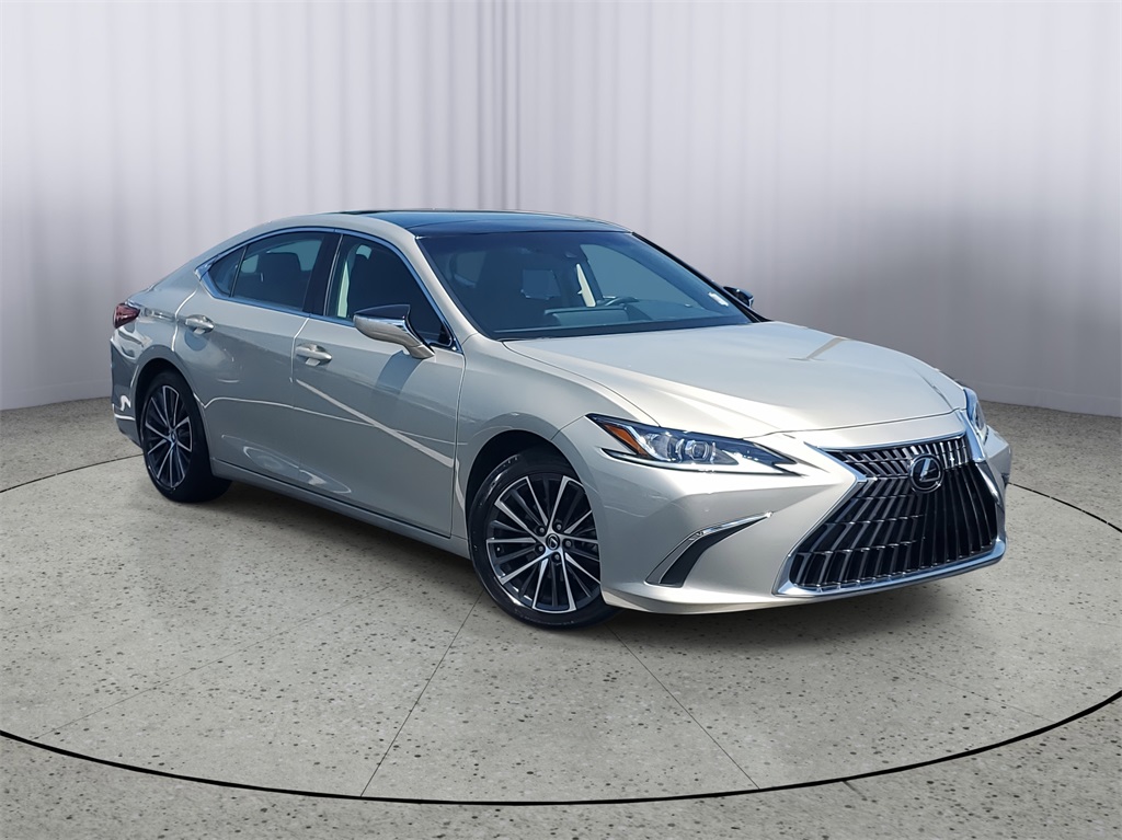 used 2022 Lexus ES car, priced at $35,998