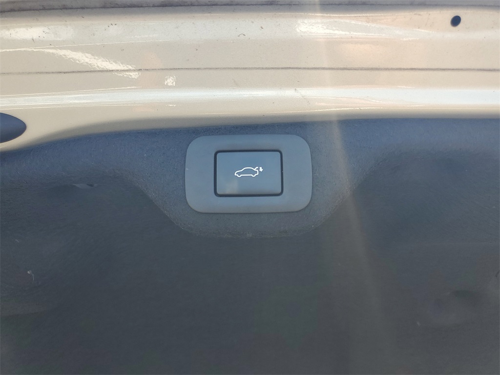 used 2022 Lexus ES car, priced at $35,998