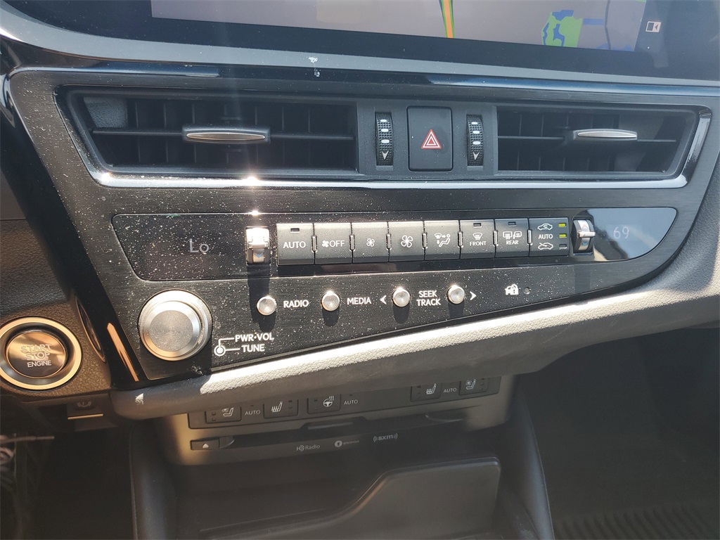 used 2022 Lexus ES car, priced at $35,998