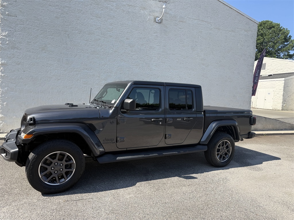 used 2021 Jeep Gladiator car, priced at $28,498