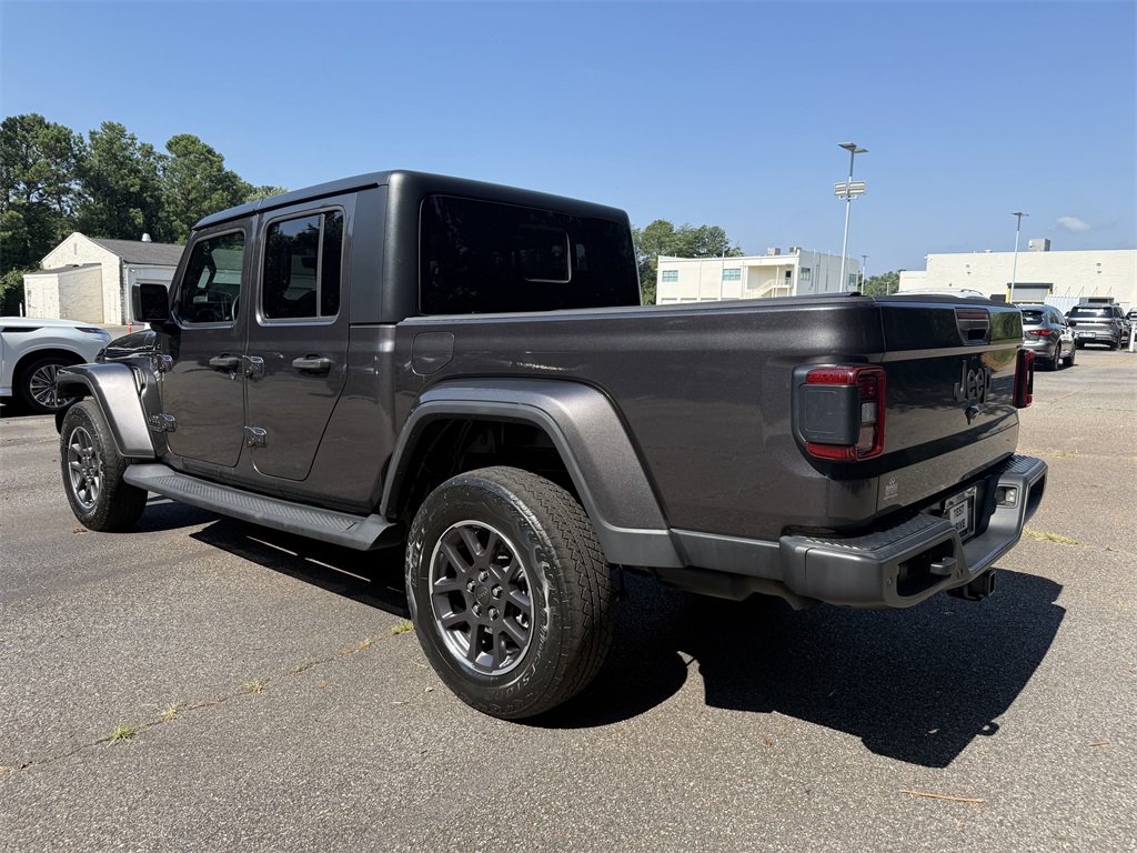 used 2021 Jeep Gladiator car, priced at $28,498