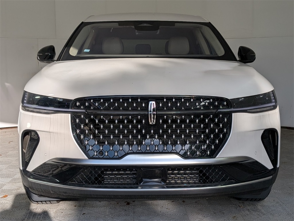 new 2025 Lincoln Nautilus car, priced at $53,554