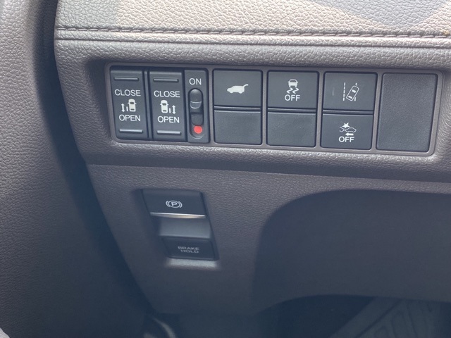 used 2019 Honda Odyssey car, priced at $27,019