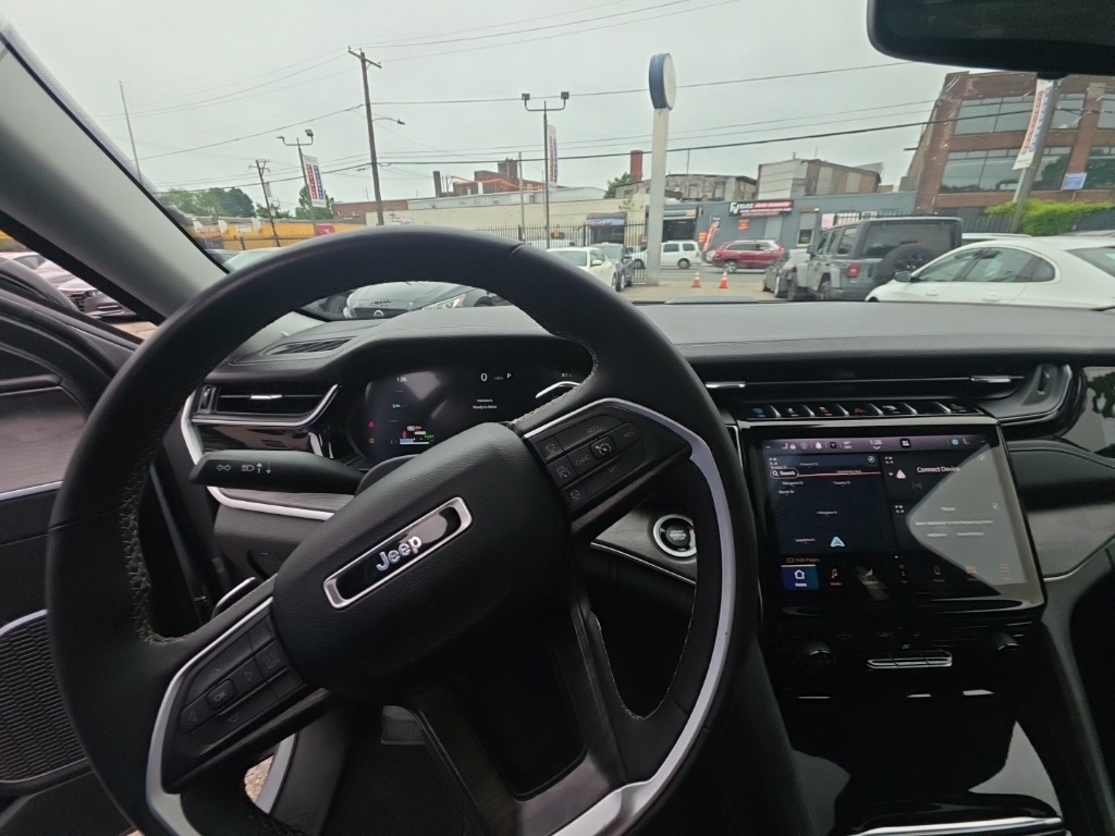 used 2023 Jeep Grand Cherokee car, priced at $24,595