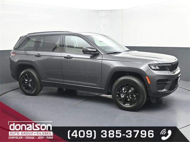 new 2025 Jeep Grand Cherokee car, priced at $45,225