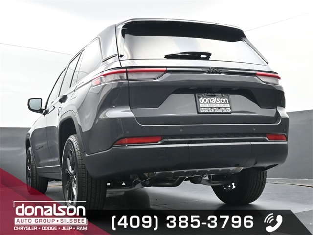 new 2025 Jeep Grand Cherokee car, priced at $45,225
