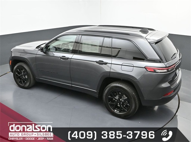 new 2025 Jeep Grand Cherokee car, priced at $45,225