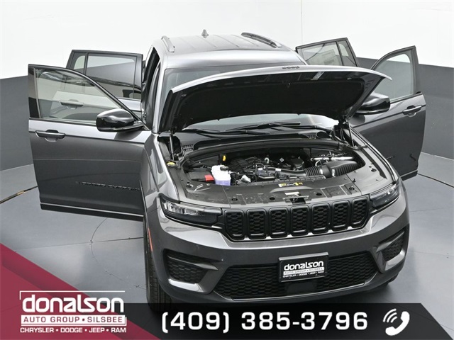 new 2025 Jeep Grand Cherokee car, priced at $45,225