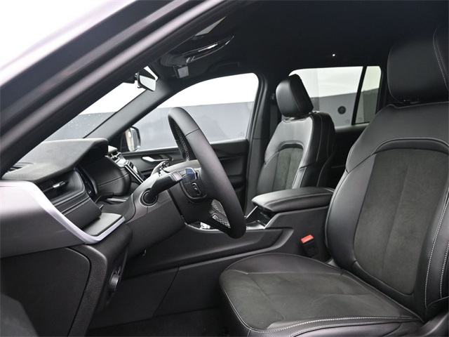 new 2025 Jeep Grand Cherokee car, priced at $45,225