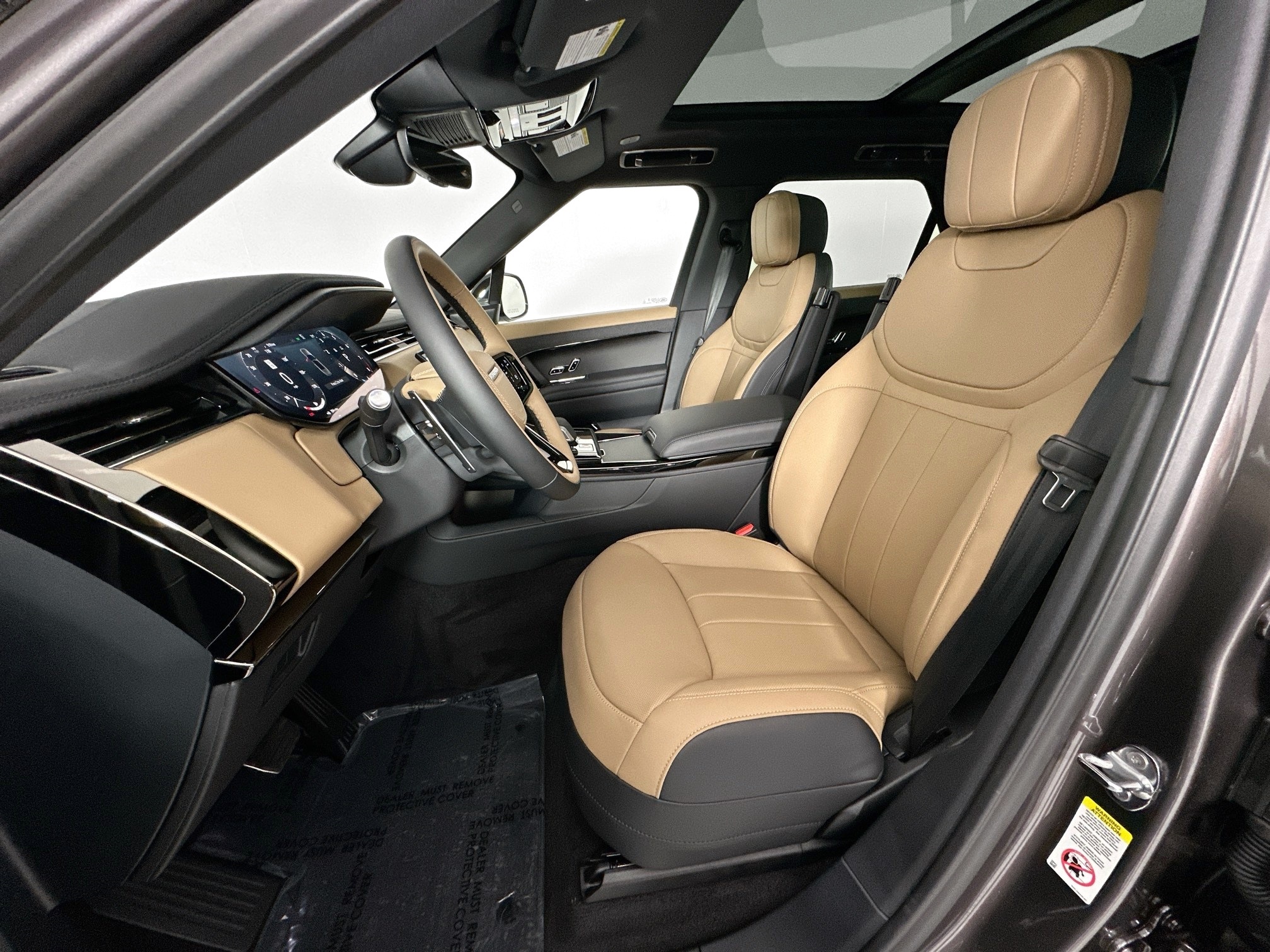 new 2025 Land Rover Range Rover Sport car, priced at $123,805