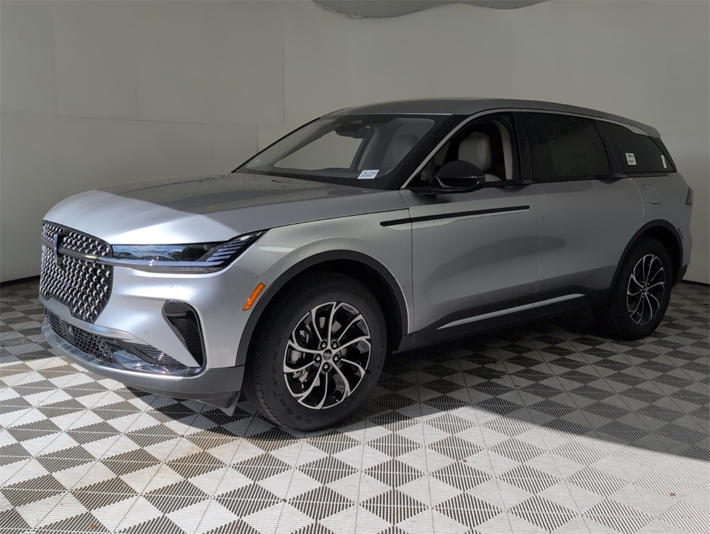 new 2025 Lincoln Nautilus car, priced at $55,234