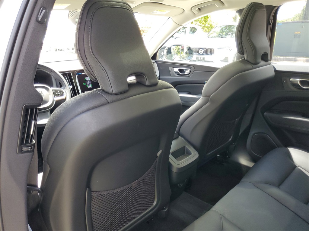 used 2025 Volvo XC60 car, priced at $39,995