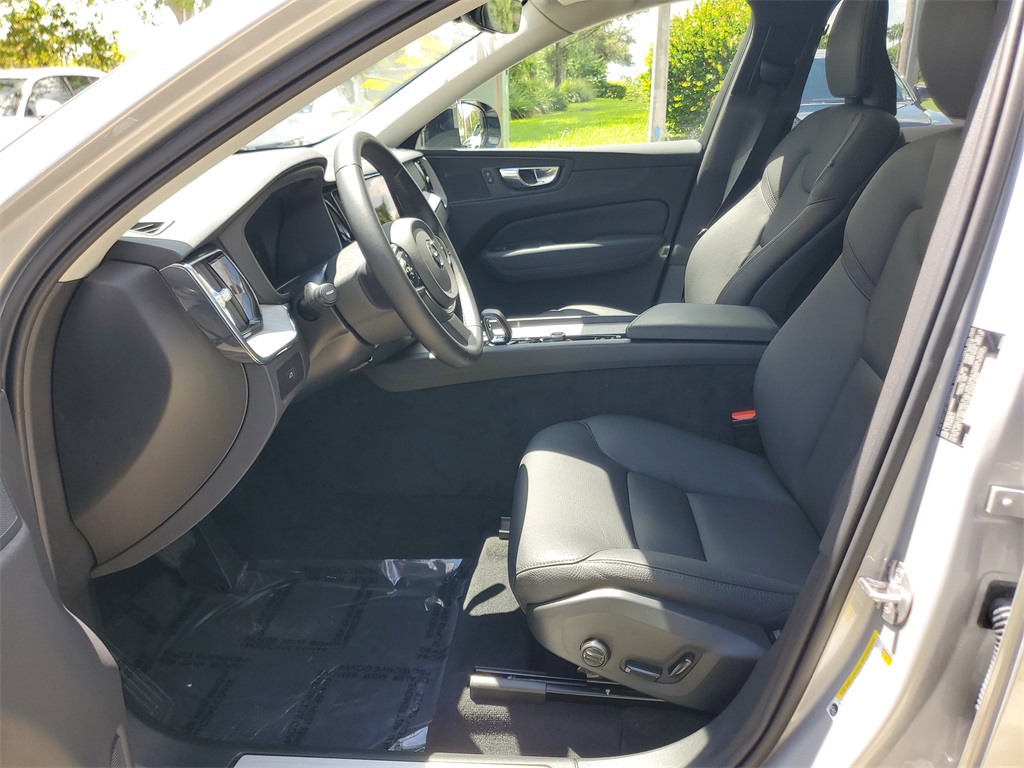 used 2025 Volvo XC60 car, priced at $39,995
