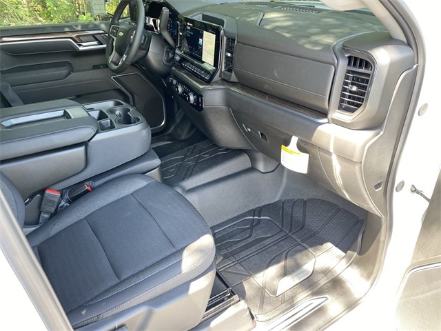 new 2025 Chevrolet Silverado 1500 car, priced at $47,695