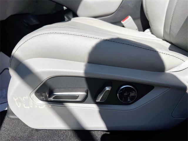 used 2022 Acura RDX car, priced at $34,783