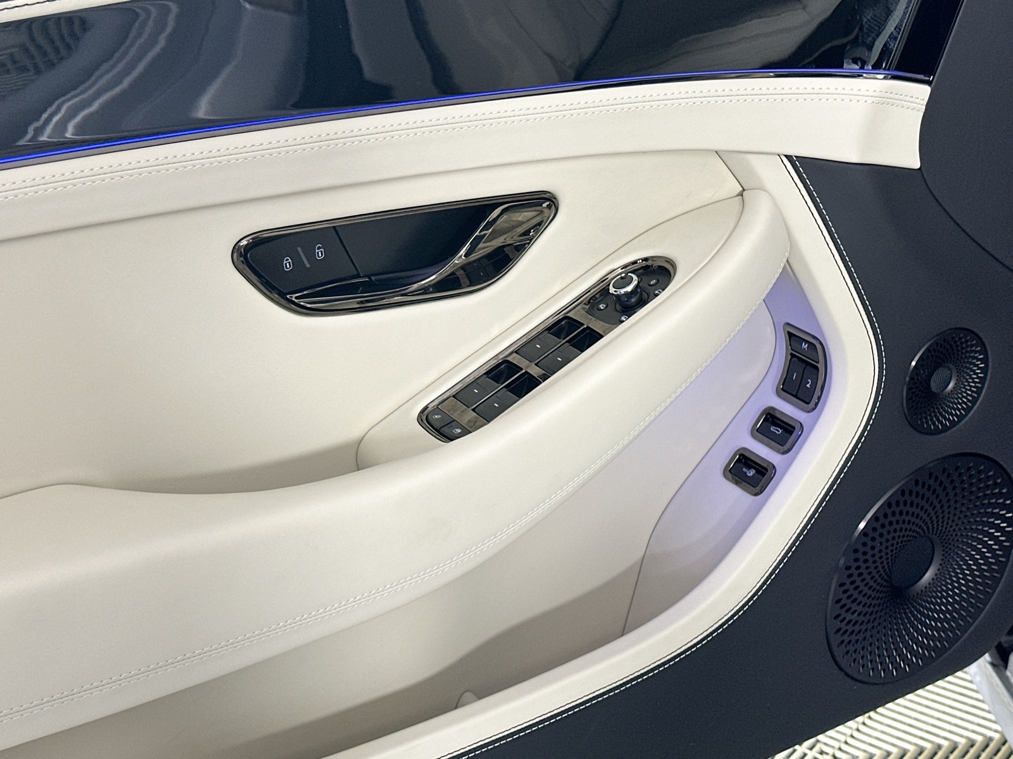 new 2025 Bentley Continental GT car