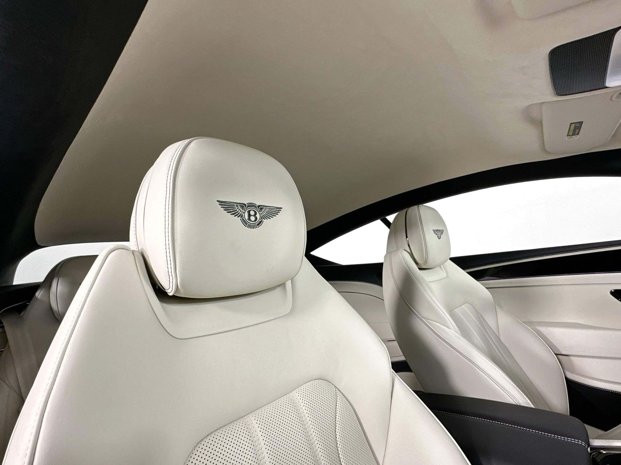 new 2025 Bentley Continental GT car
