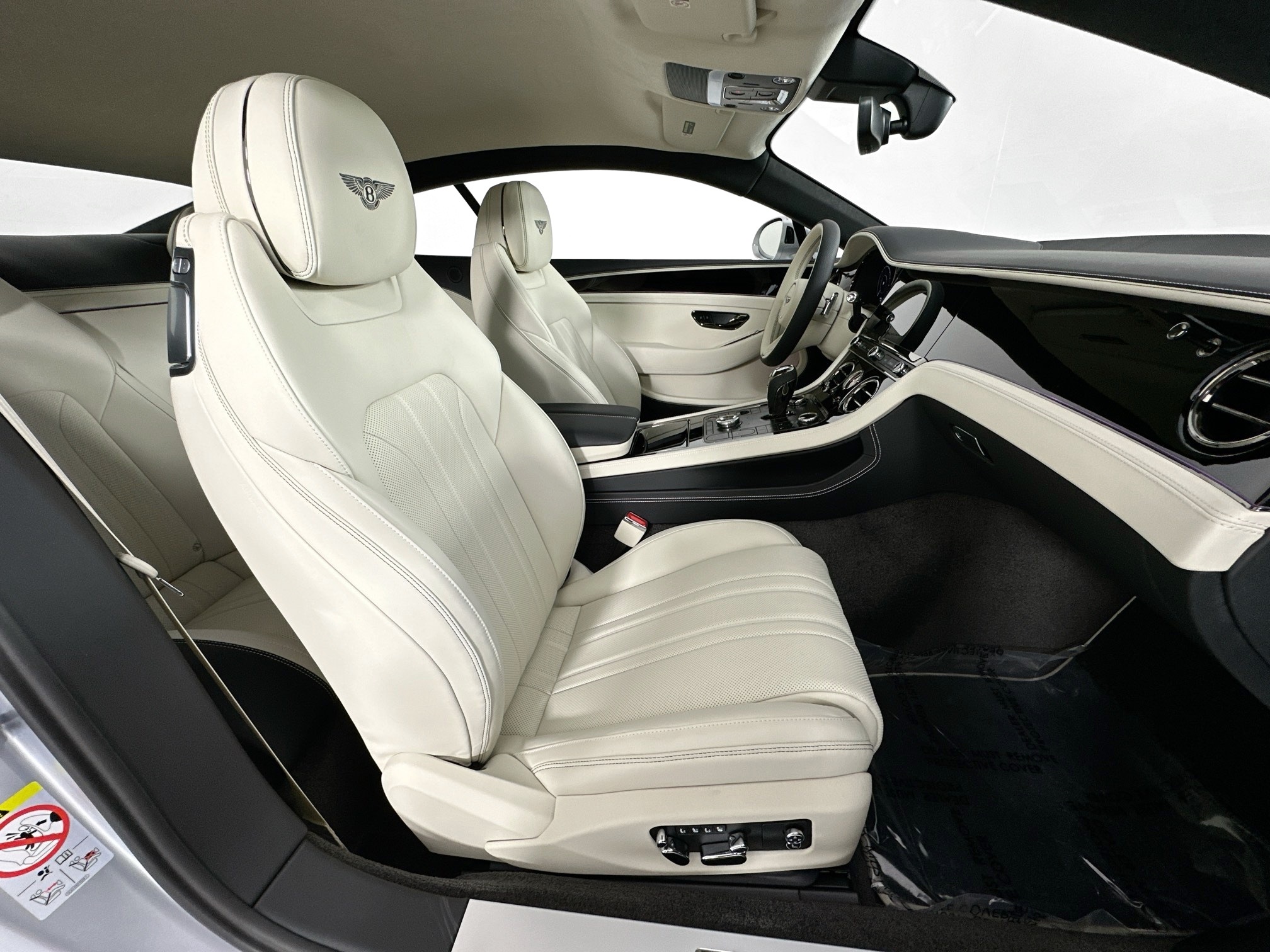 new 2025 Bentley Continental GT car