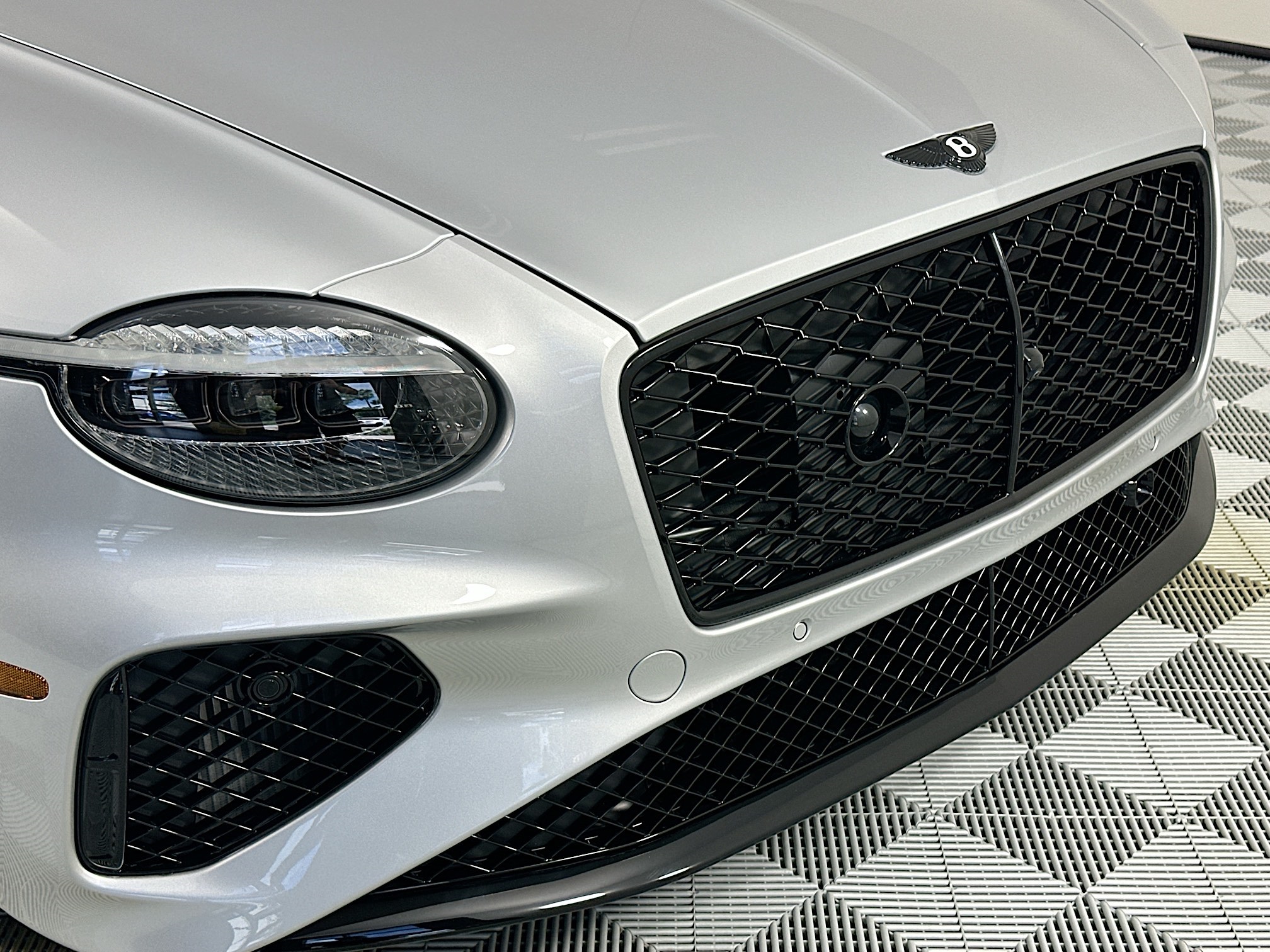 new 2025 Bentley Continental GT car