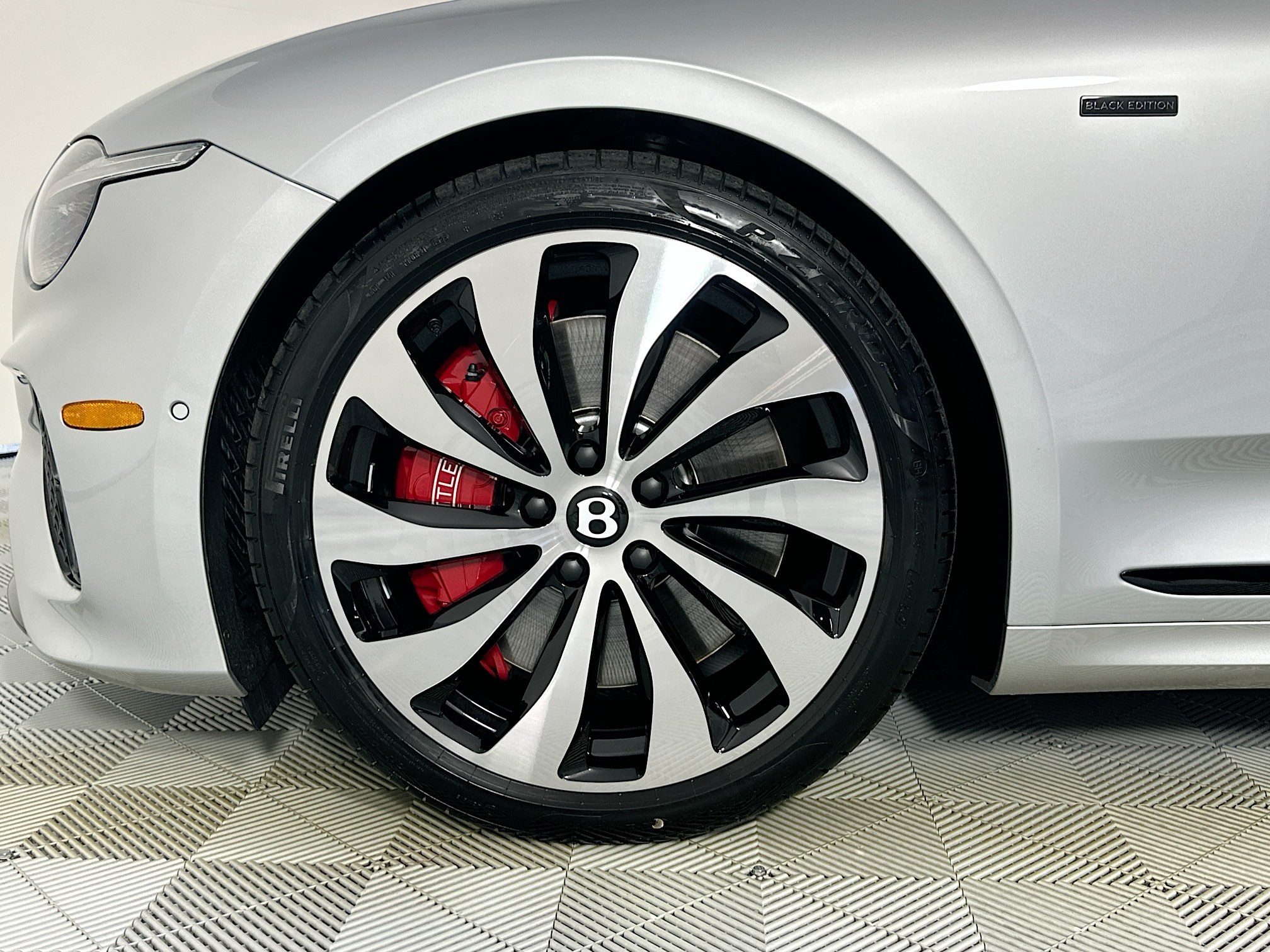 new 2025 Bentley Continental GT car