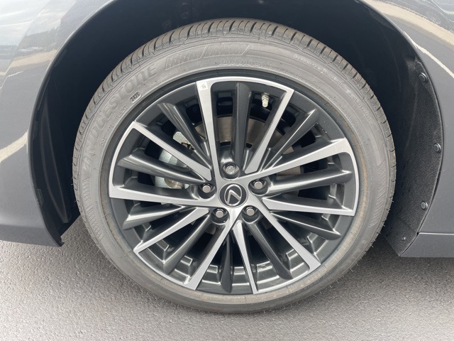 new 2025 Lexus ES car, priced at $49,824