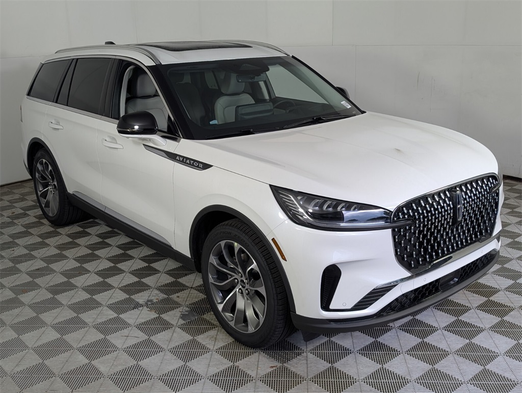 new 2025 Lincoln Aviator car, priced at $63,782