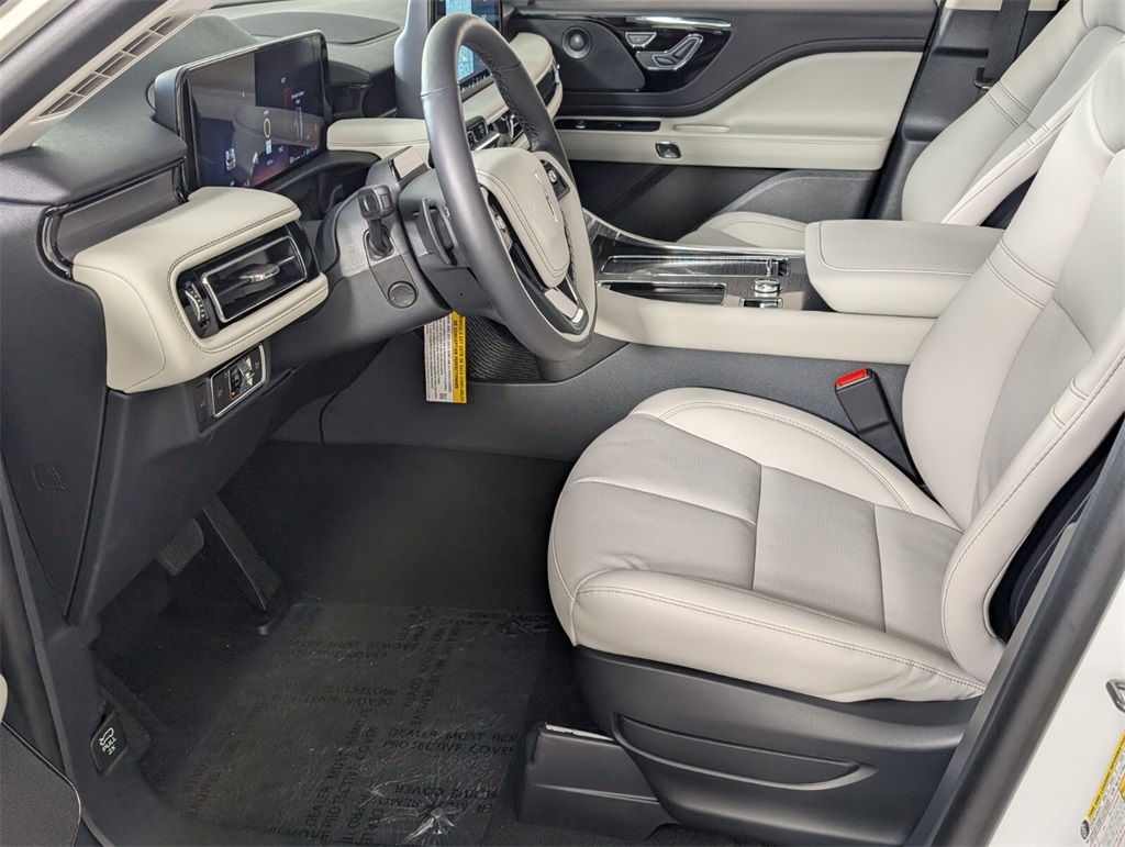 new 2025 Lincoln Aviator car, priced at $63,782