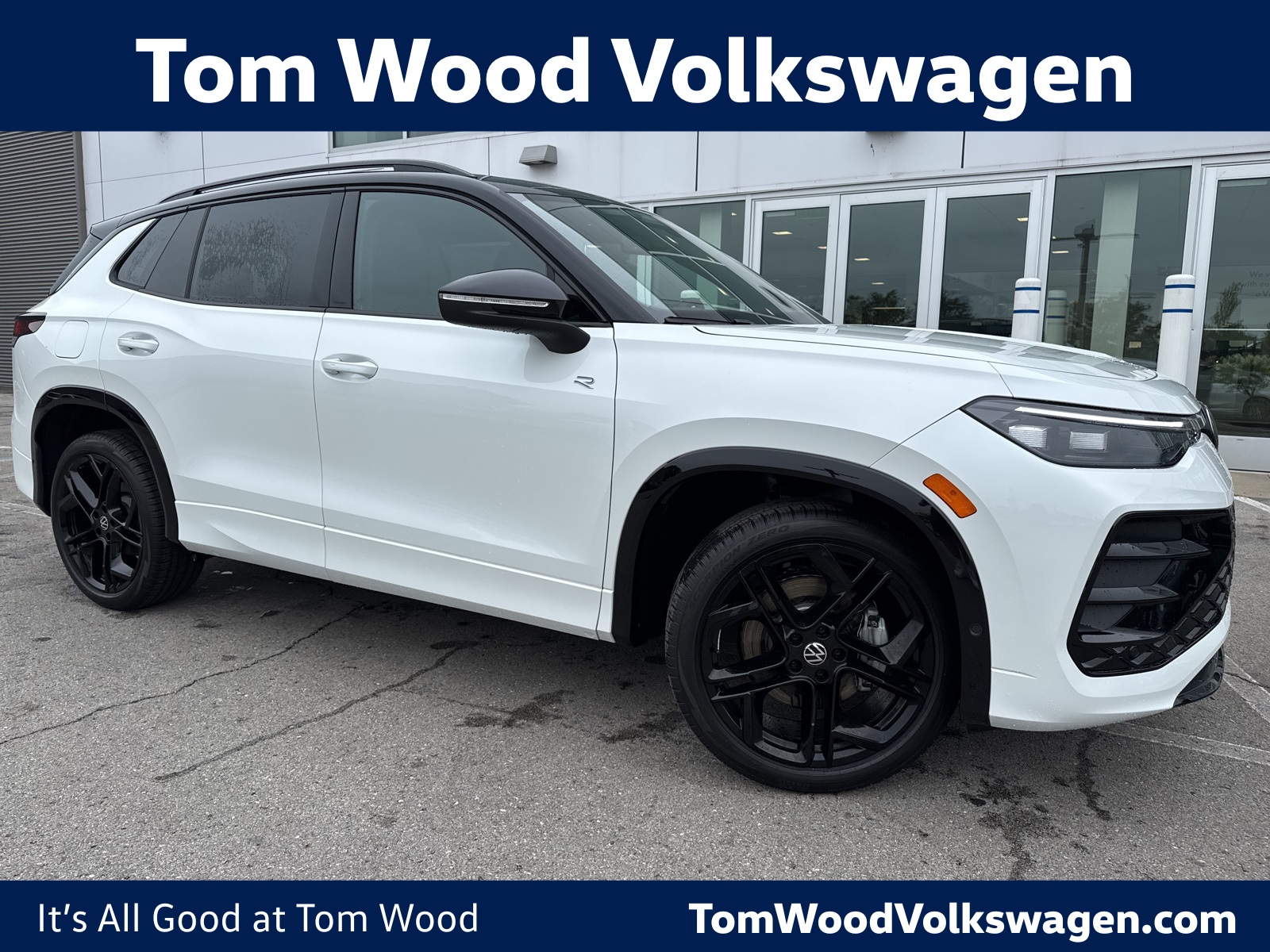 new 2025 Volkswagen Tiguan car, priced at $38,212