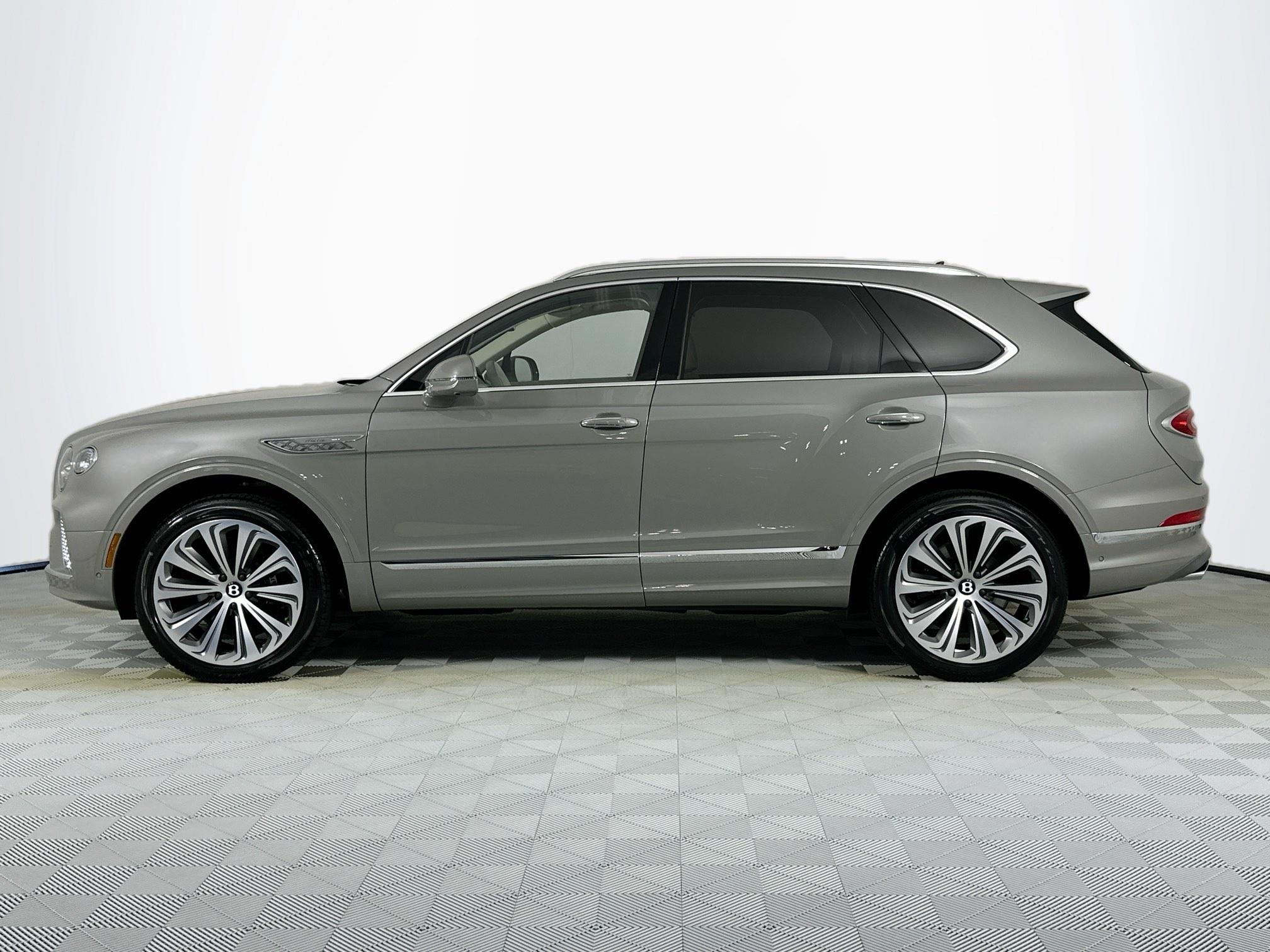 new 2025 Bentley Bentayga car
