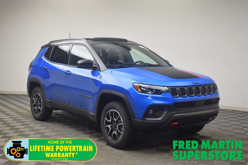 new 2025 Jeep Compass car, priced at $37,270