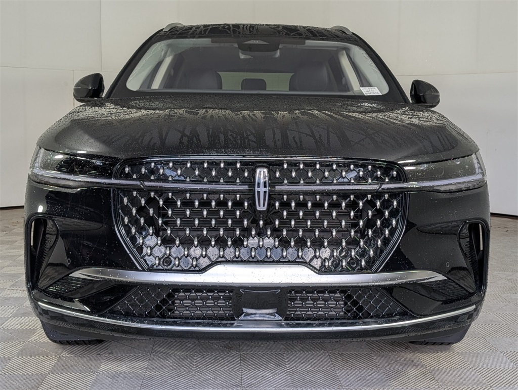 new 2025 Lincoln Nautilus car, priced at $66,154