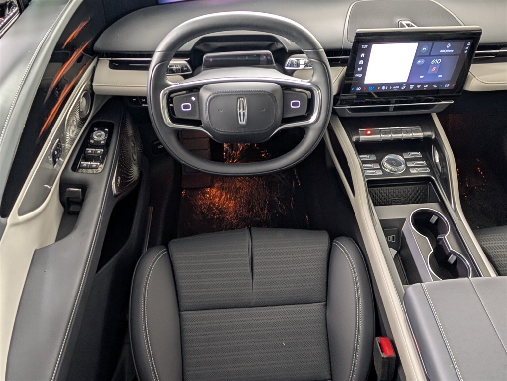 new 2025 Lincoln Nautilus car, priced at $66,154