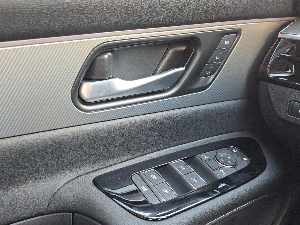 new 2025 Nissan Murano car, priced at $49,810