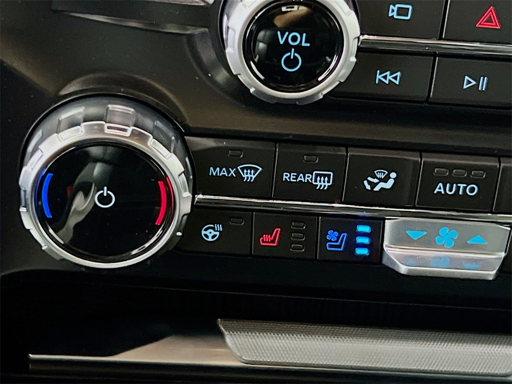 new 2025 Ford F-250SD car, priced at $96,073