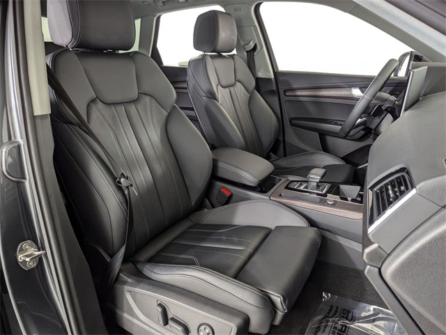 used 2024 Audi Q5 e car, priced at $38,981