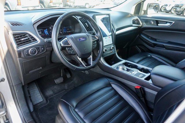 used 2024 Ford Edge car, priced at $20,000