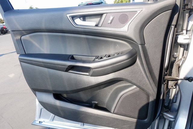 used 2024 Ford Edge car, priced at $20,000