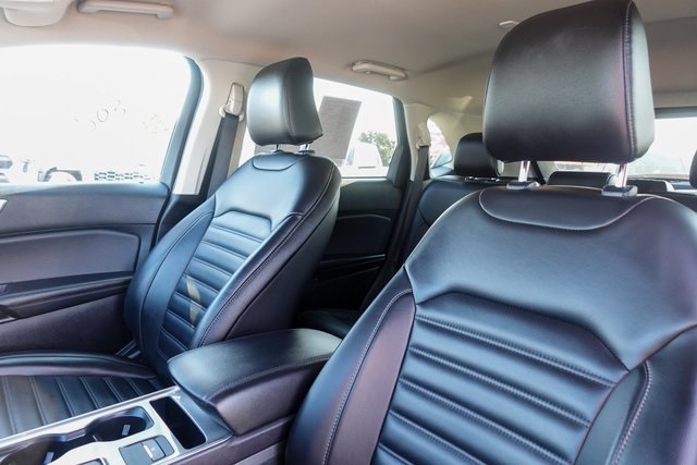 used 2024 Ford Edge car, priced at $20,000