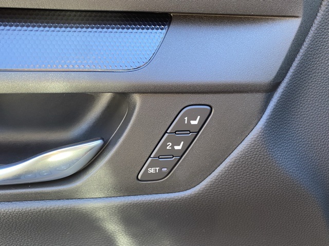 new 2026 Honda CR-V Hybrid car, priced at $40,024