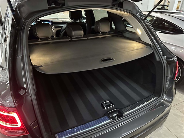 used 2022 Mercedes-Benz GLC car, priced at $37,991