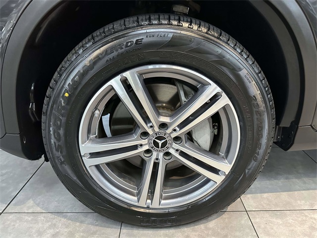 used 2022 Mercedes-Benz GLC car, priced at $37,991
