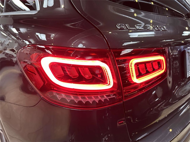 used 2022 Mercedes-Benz GLC car, priced at $37,991
