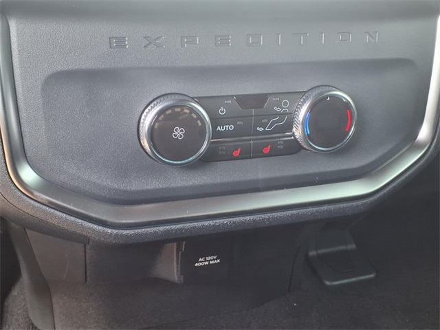 new 2025 Ford Expedition Max car, priced at $83,709