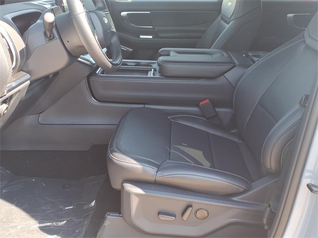 new 2025 Ford Expedition Max car, priced at $83,709
