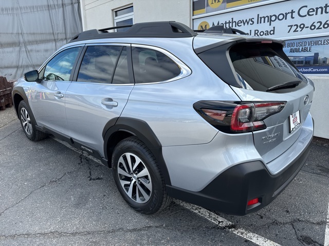 used 2024 Subaru Outback car, priced at $30,790